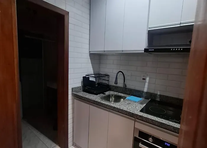 Apartment No Coracao De - Frente A Urgs Porto Alegre